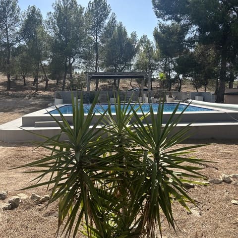4 camera da letto Villa in vendita in Villena con piscina garage - 255.000 € (Rif: 9861153)