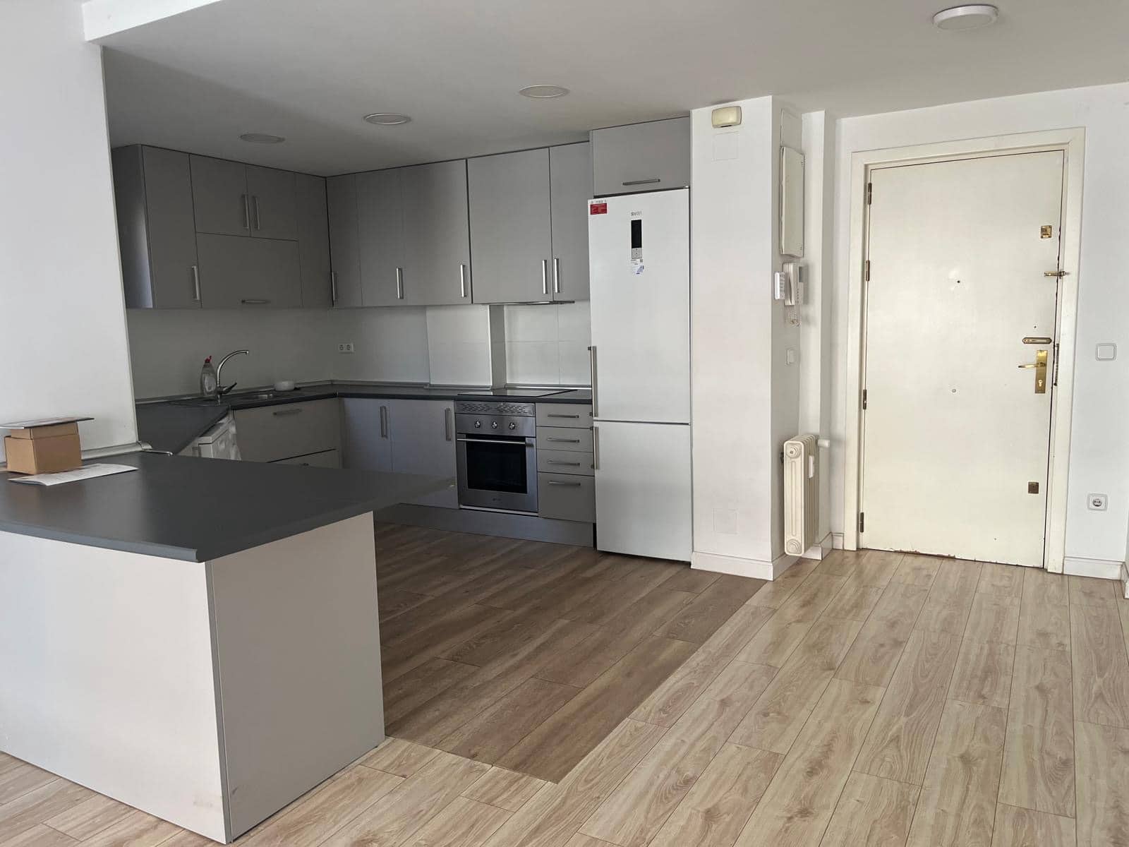 4 soveværelse Lejlighed til salg i Madrid by - € 669.000 (Ref: 9854547)
