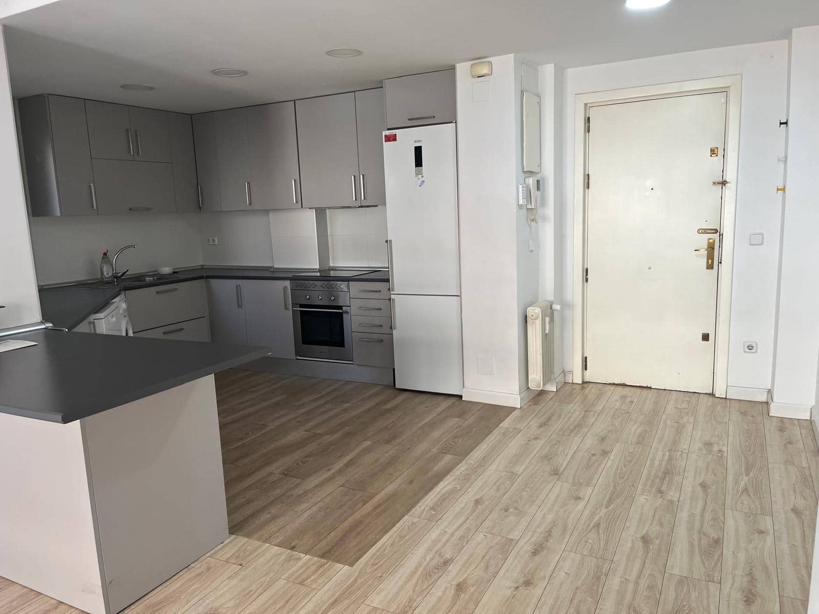 4 soveværelse Lejlighed til salg i Madrid by - € 669.000 (Ref: 9854547)