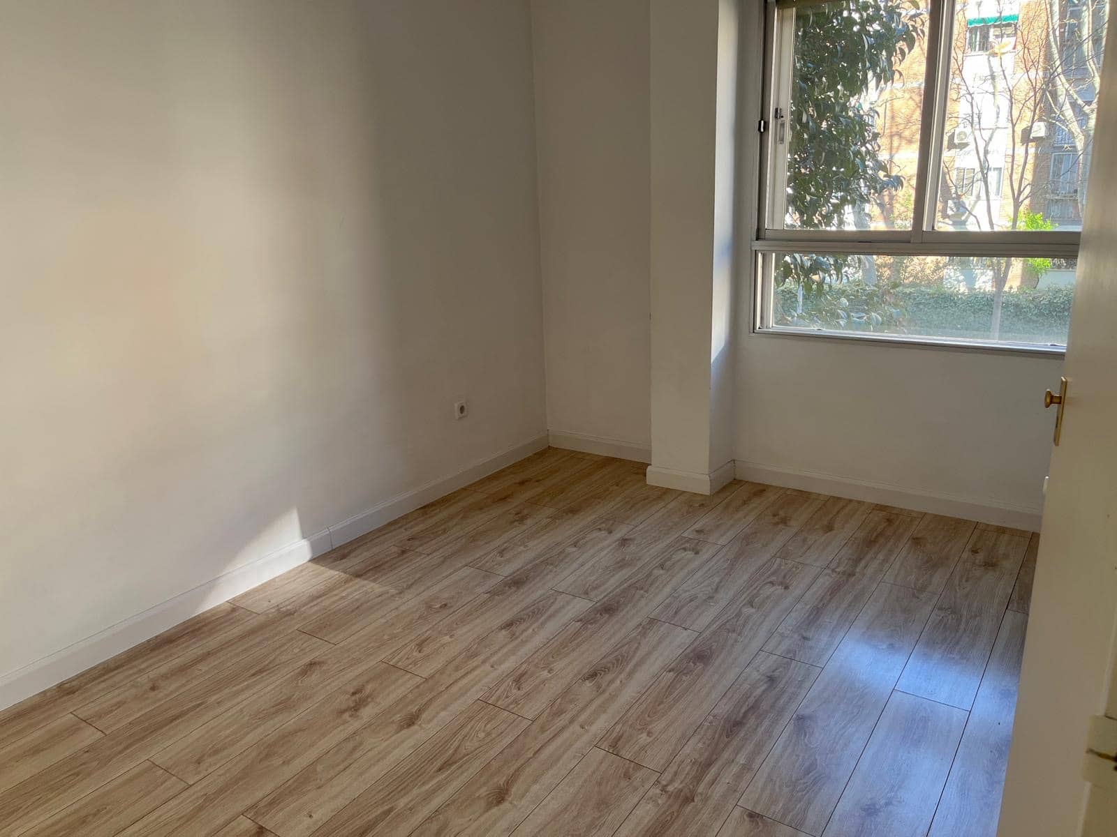 4 soveværelse Lejlighed til salg i Madrid by - € 669.000 (Ref: 9854547)