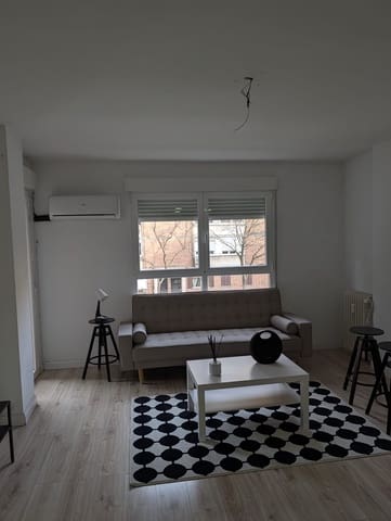 4 quarto Apartamento para venda em Cármenes, Madrid cidade - 669 000 € (Ref: 9854547)