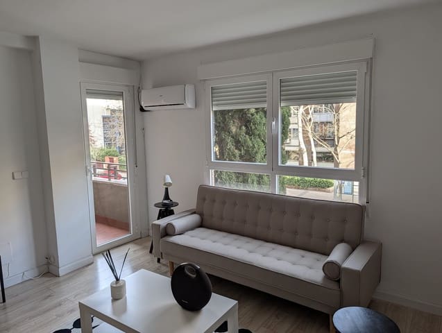 4 quarto Apartamento para venda em Cármenes, Madrid cidade - 669 000 € (Ref: 9854547)