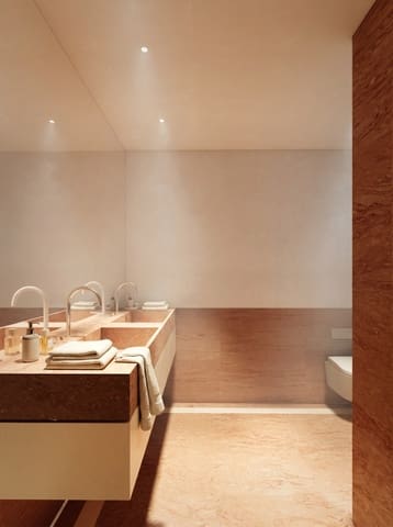 2 soverom Penthouse til salgs i Sant Antoni, Barcelona by - € 2 355 000 (Ref: 9860748)