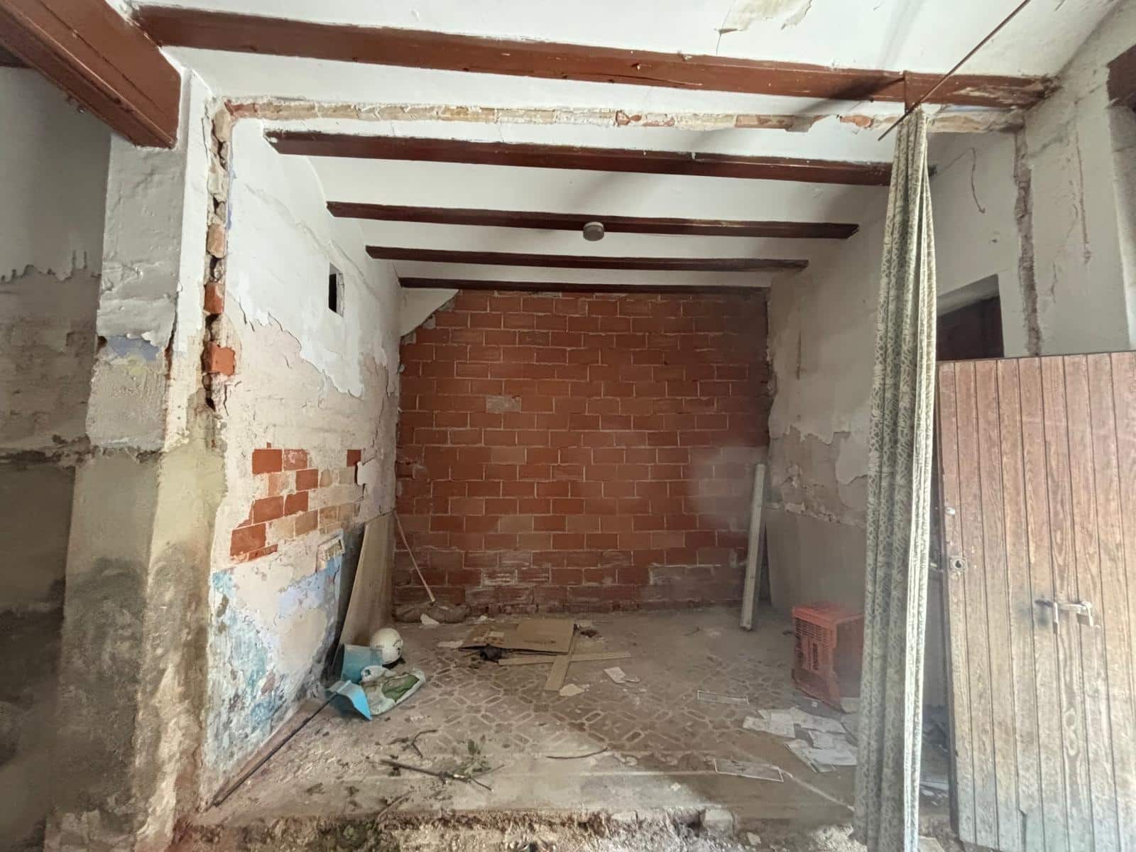 Adosado de 3 habitaciones en Bétera en venta - 180.000 € (Ref: 10068069)
