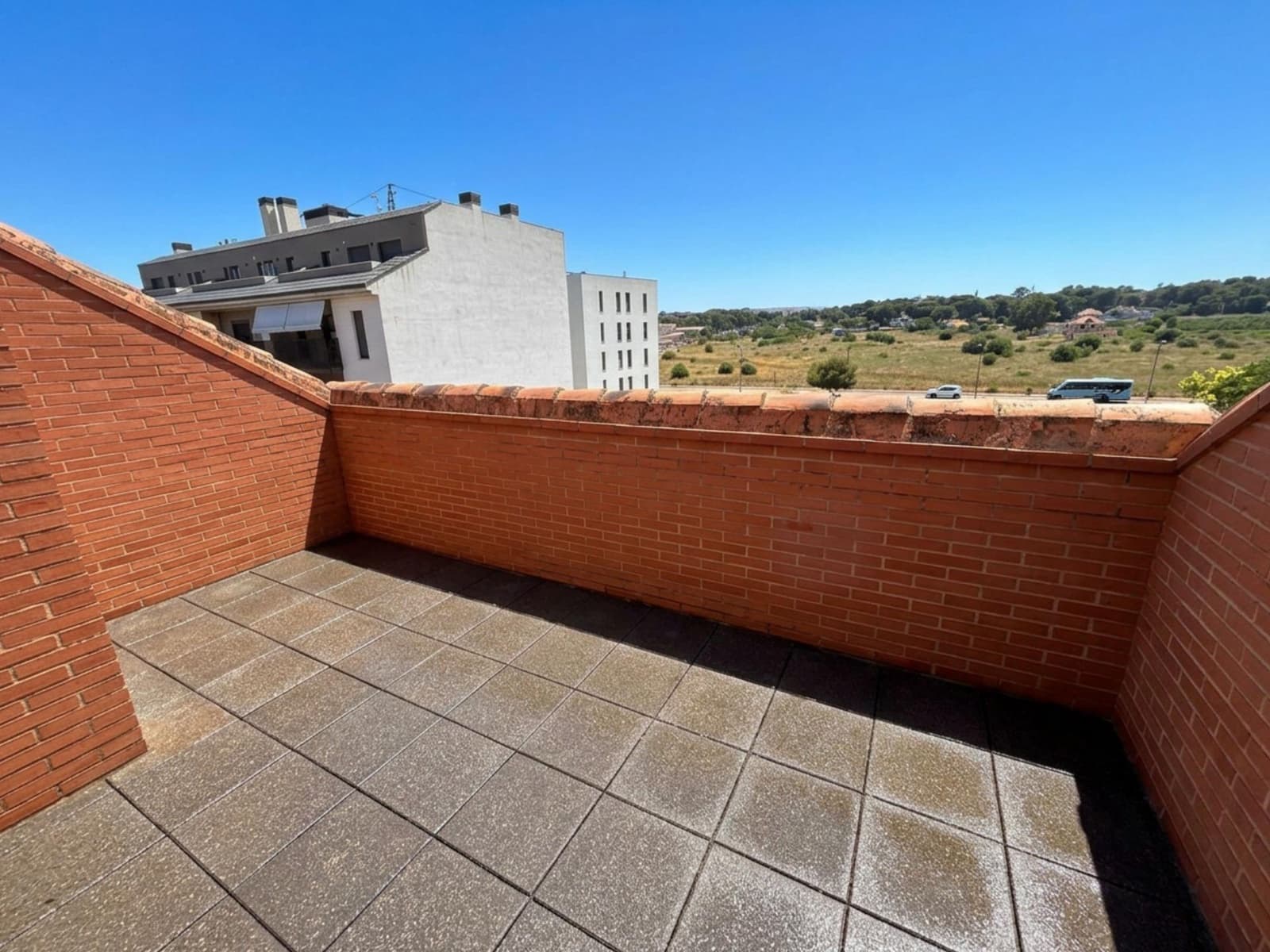 3 slaapkamer Penthouse te huur in Rocafort met garage - € 1.550 (Ref: 10068070)