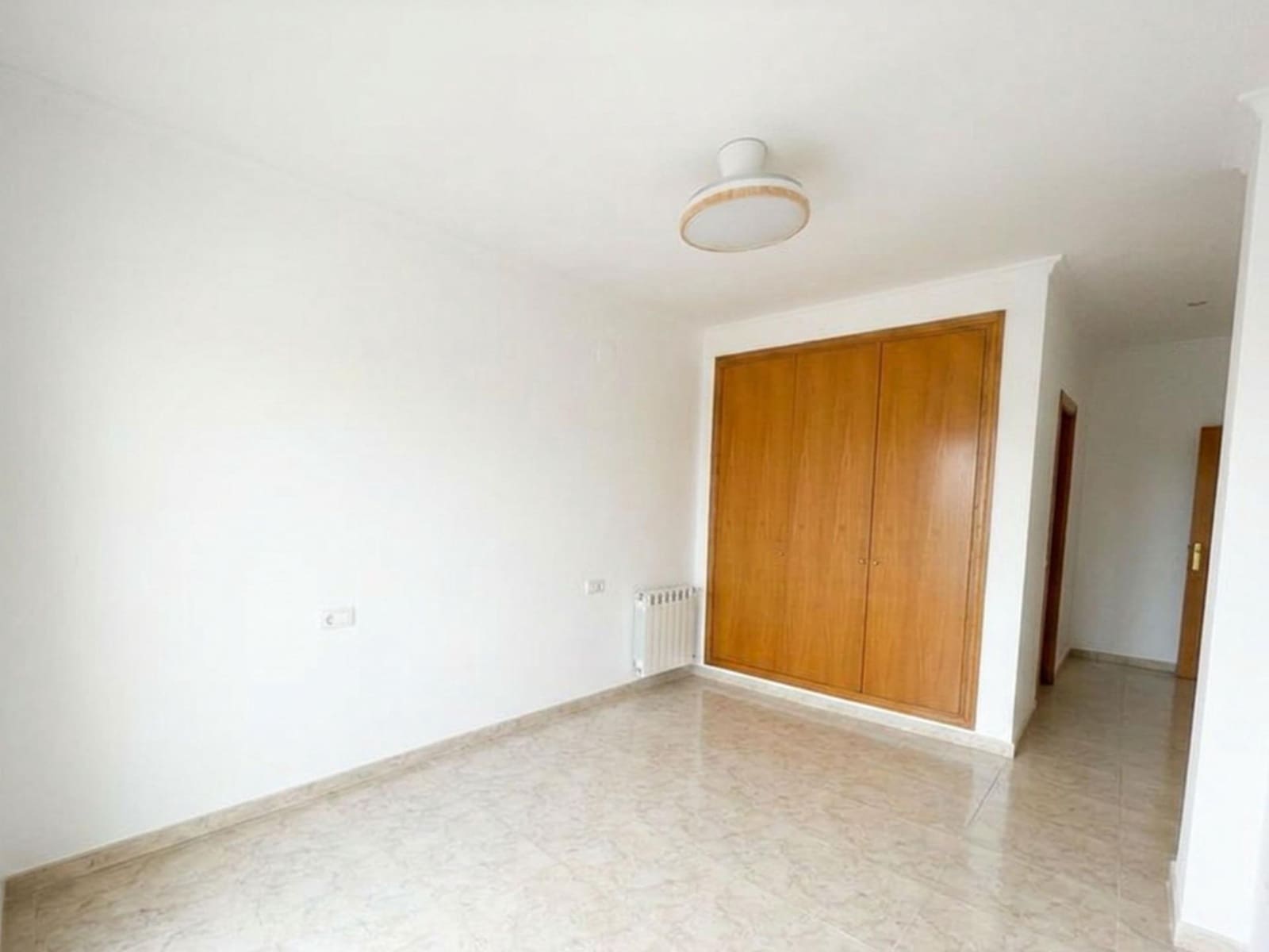 3 slaapkamer Penthouse te huur in Rocafort met garage - € 1.550 (Ref: 10068070)