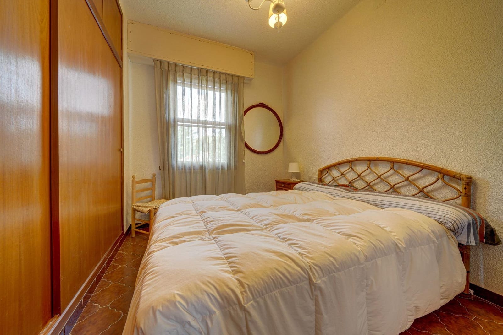 9 bedroom Villa for sale in Siete Aguas with garage - € 295,000 (Ref: 10068071)