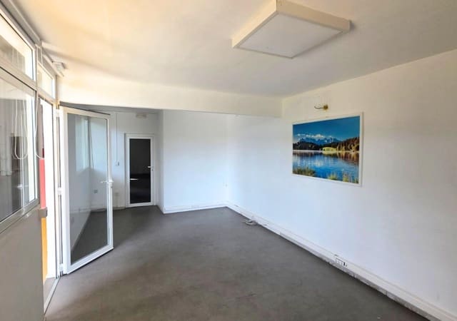 Business for rent in Paterna - € 6,500 (Ref: 10177357)