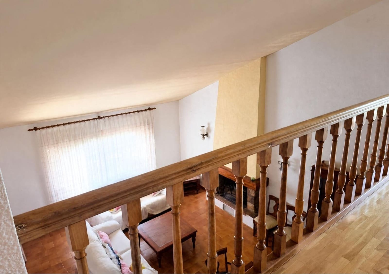 6 bedroom Villa for sale in Paterna with pool garage - € 980,000 (Ref: 10177358)