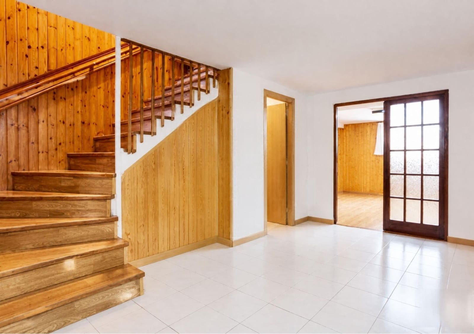 6 bedroom Villa for sale in Paterna with pool garage - € 980,000 (Ref: 10177358)