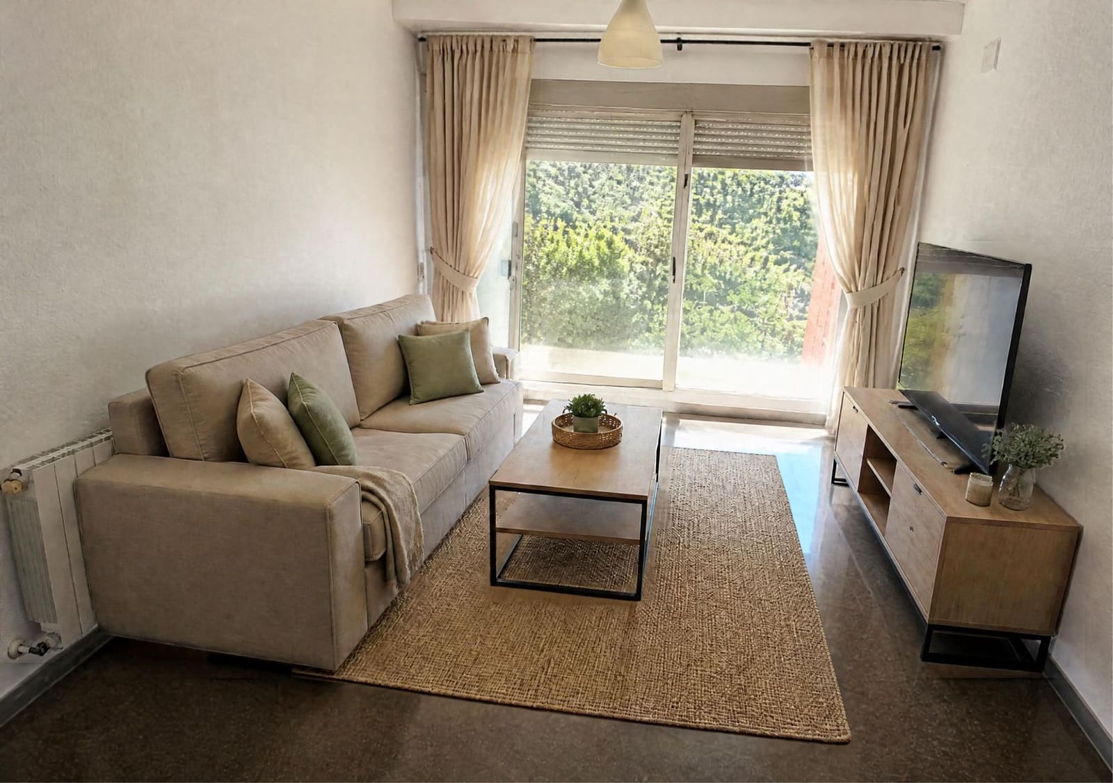 3 quarto Apartamento para arrendar em Valencia cidade - 1 500 € (Ref: 10180776)