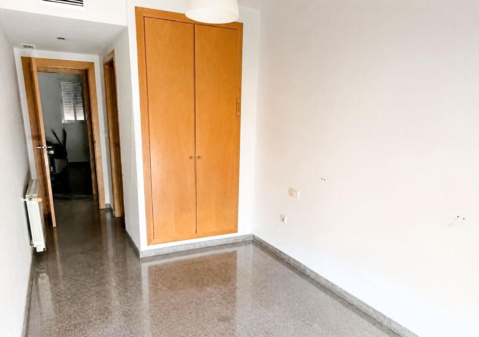 3 quarto Apartamento para arrendar em Valencia cidade - 1 500 € (Ref: 10180776)