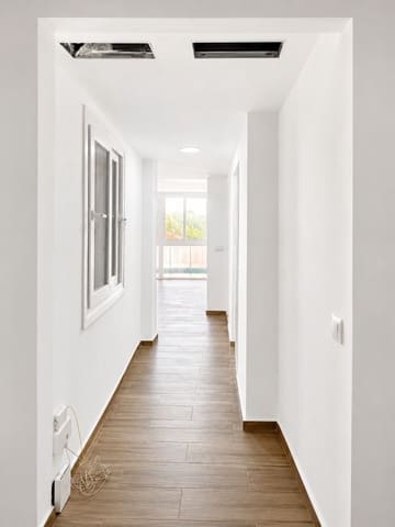3 slaapkamer Appartement te koop in Málaga stad - € 370.000 (Ref: 9877755)