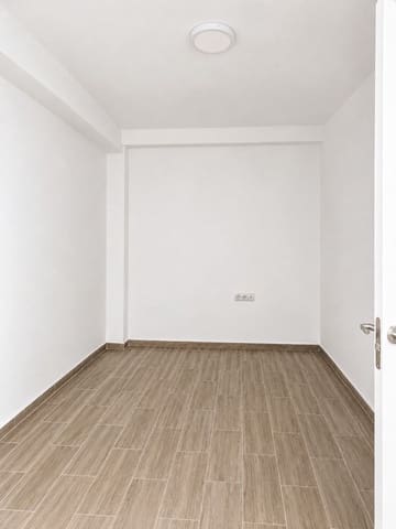 3 slaapkamer Appartement te koop in Málaga stad - € 370.000 (Ref: 9877755)