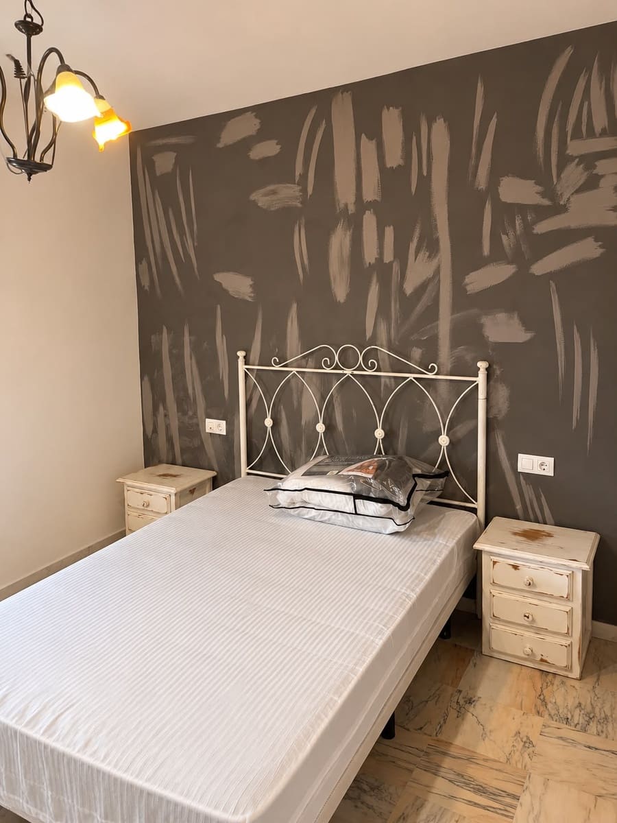3 slaapkamer Villa te koop in Fuengirola met zwembad garage - € 489.000 (Ref: 9877756)