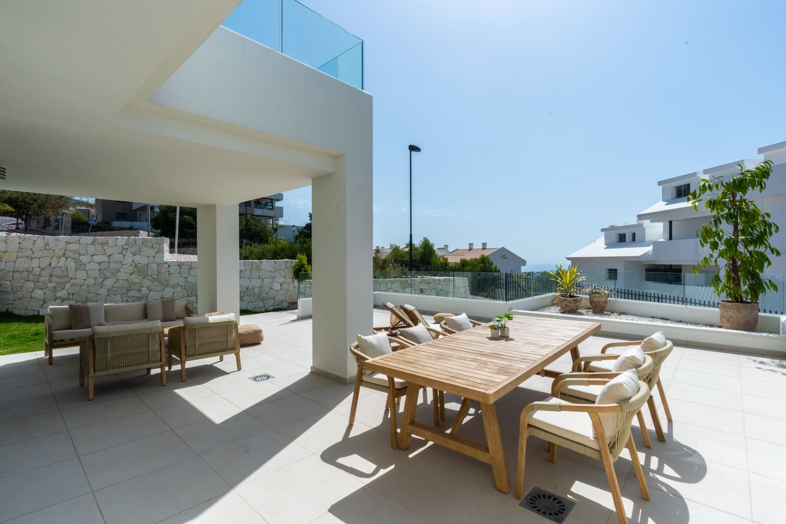 2 bedroom Apartment for sale in Benalmadena with pool garage - € 450,000 (Ref: 9880473)