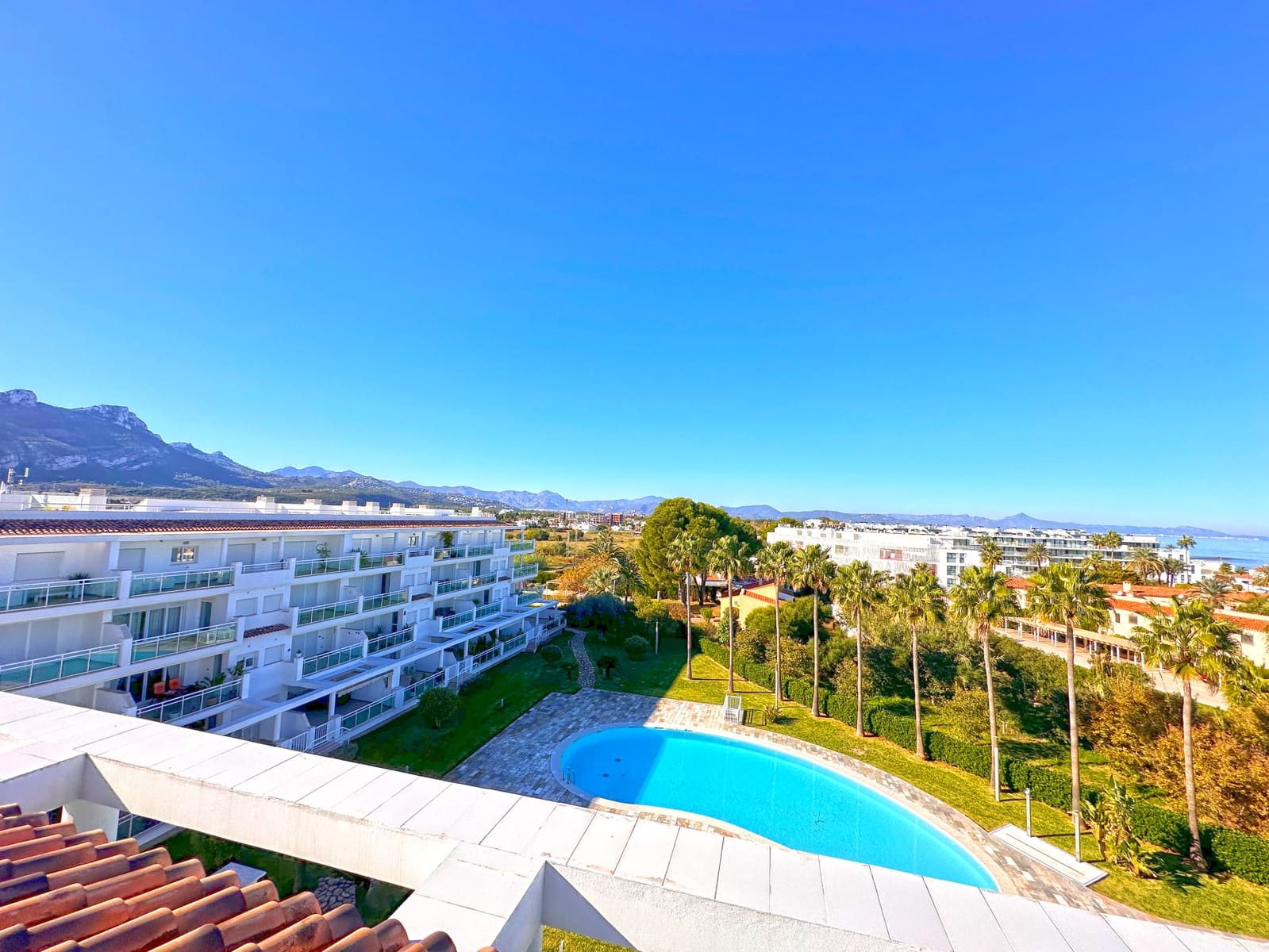 3 Zimmer Strandapartment zu verkaufen in Denia mit Pool Garage - 498.000 € (Ref: 9918852)