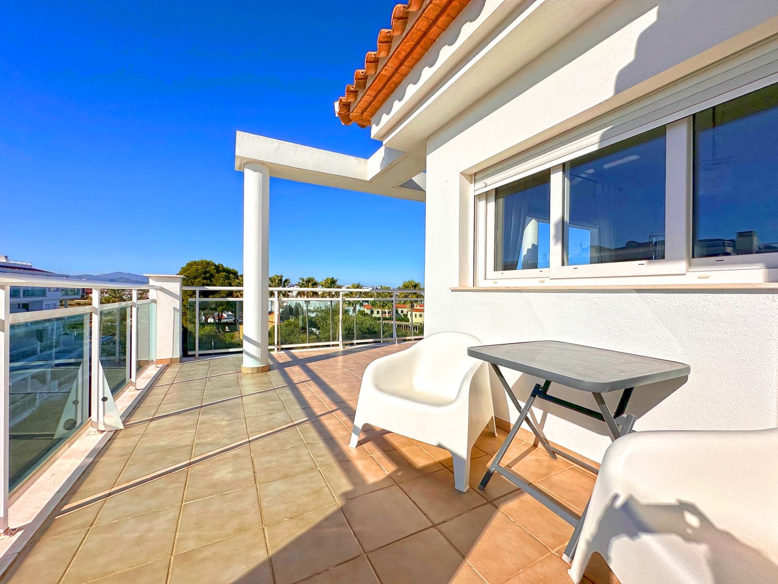 3 Zimmer Strandapartment zu verkaufen in Denia mit Pool Garage - 498.000 € (Ref: 9918852)