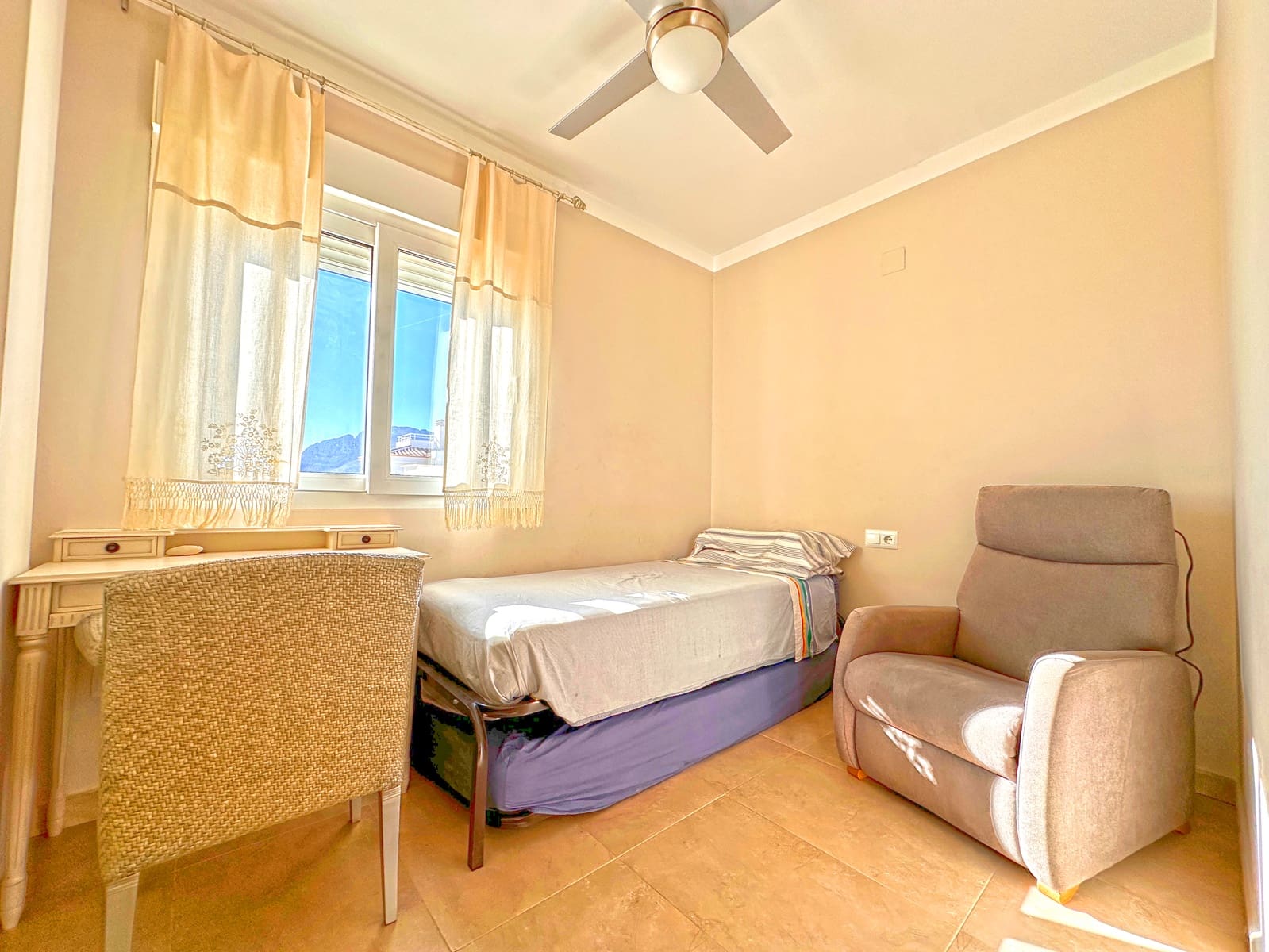 3 Zimmer Strandapartment zu verkaufen in Denia mit Pool Garage - 498.000 € (Ref: 9918852)
