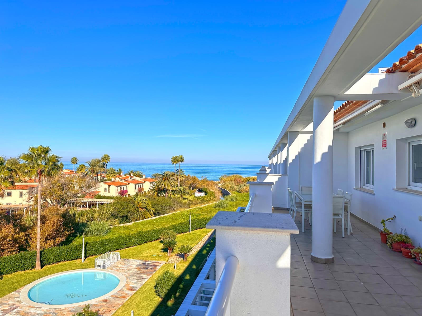 3 Zimmer Strandapartment zu verkaufen in Denia mit Pool Garage - 498.000 € (Ref: 9918852)