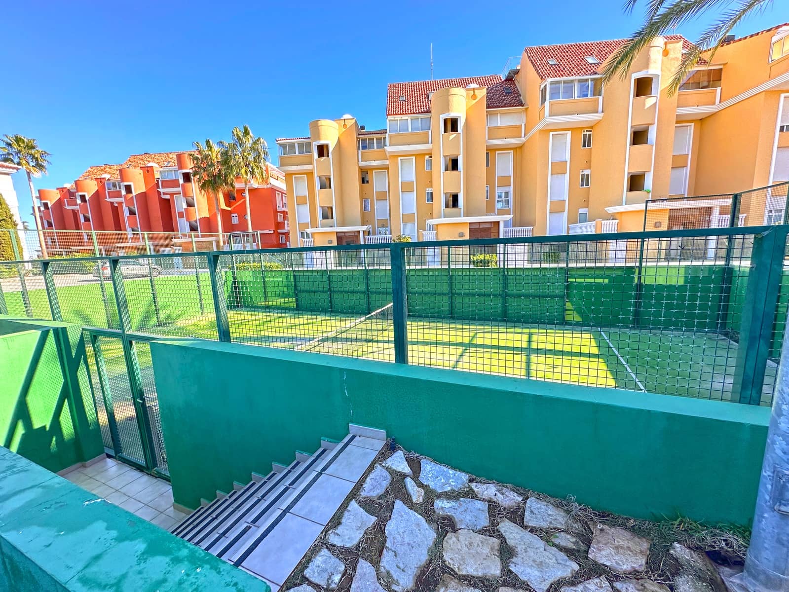 3 Zimmer Strandapartment zu verkaufen in Denia mit Pool Garage - 498.000 € (Ref: 9918852)
