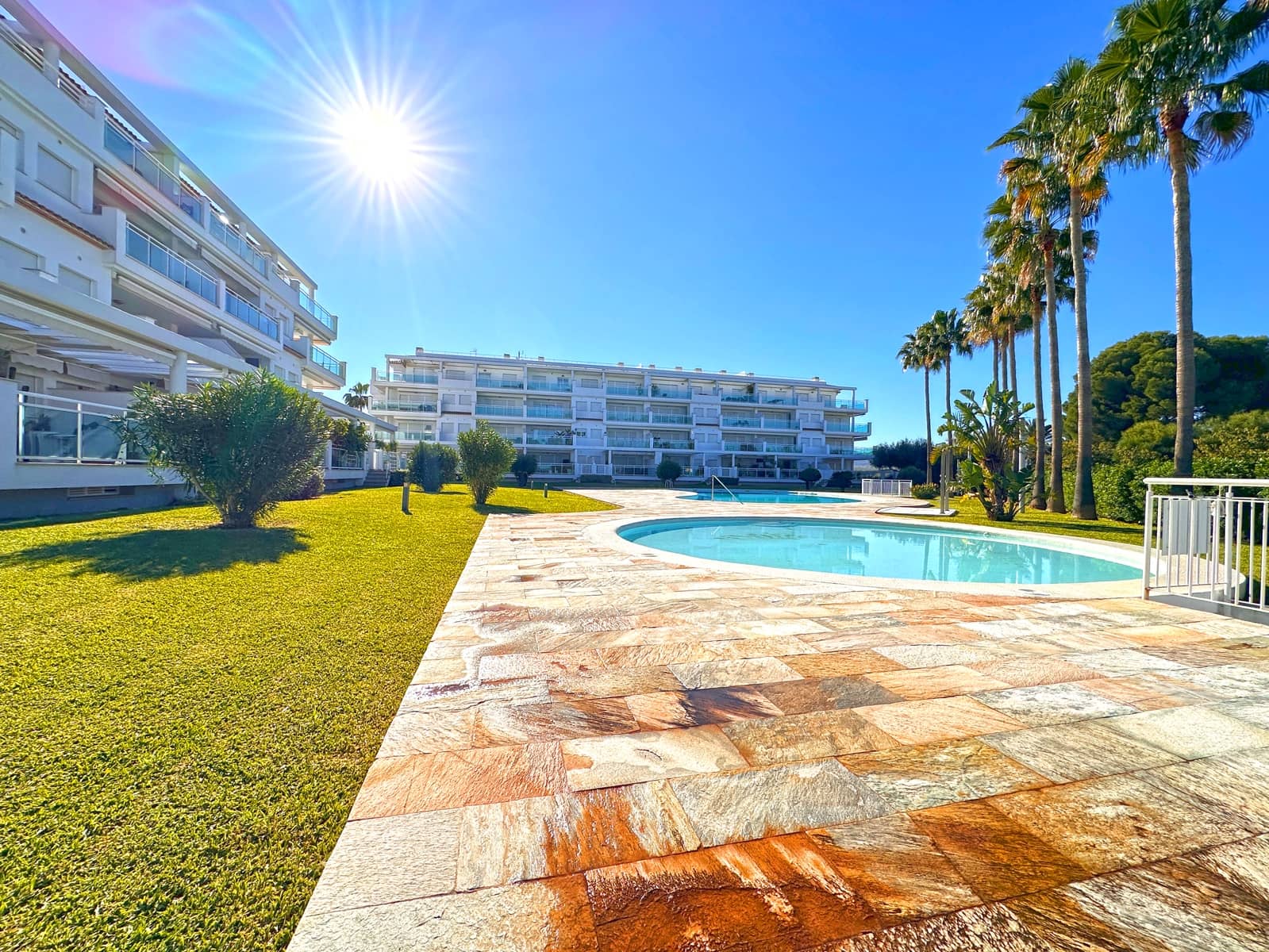 3 Zimmer Strandapartment zu verkaufen in Denia mit Pool Garage - 498.000 € (Ref: 9918852)