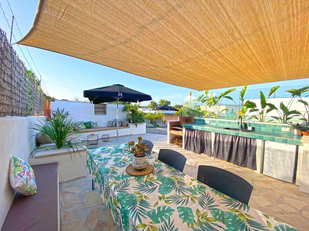 5 soveværelse Villa til salg i Sant Antoni de Portmany med swimmingpool garage - € 1.400.000 (Ref: 9946343)