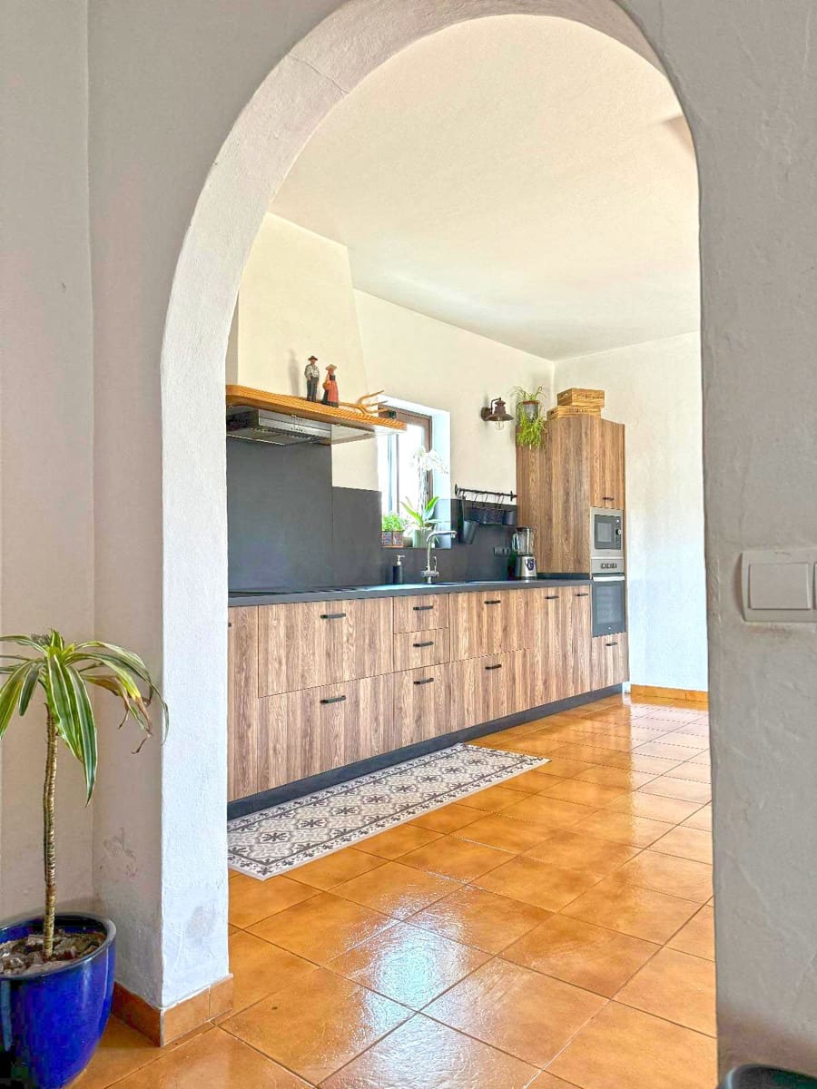 5 soveværelse Villa til salg i Sant Antoni de Portmany med swimmingpool garage - € 1.400.000 (Ref: 9946343)