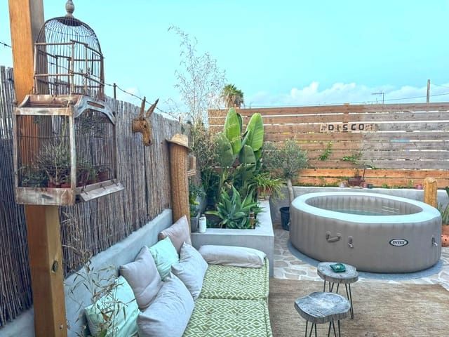 5 soveværelse Villa til salg i Sant Antoni de Portmany med swimmingpool garage - € 1.400.000 (Ref: 9946343)