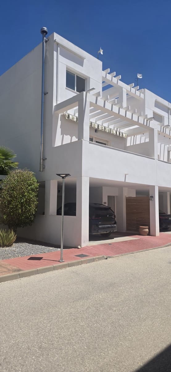 3 soverom Hus til salgs i Relleu med svømmebasseng garasje - € 279 000 (Ref: 9866332)