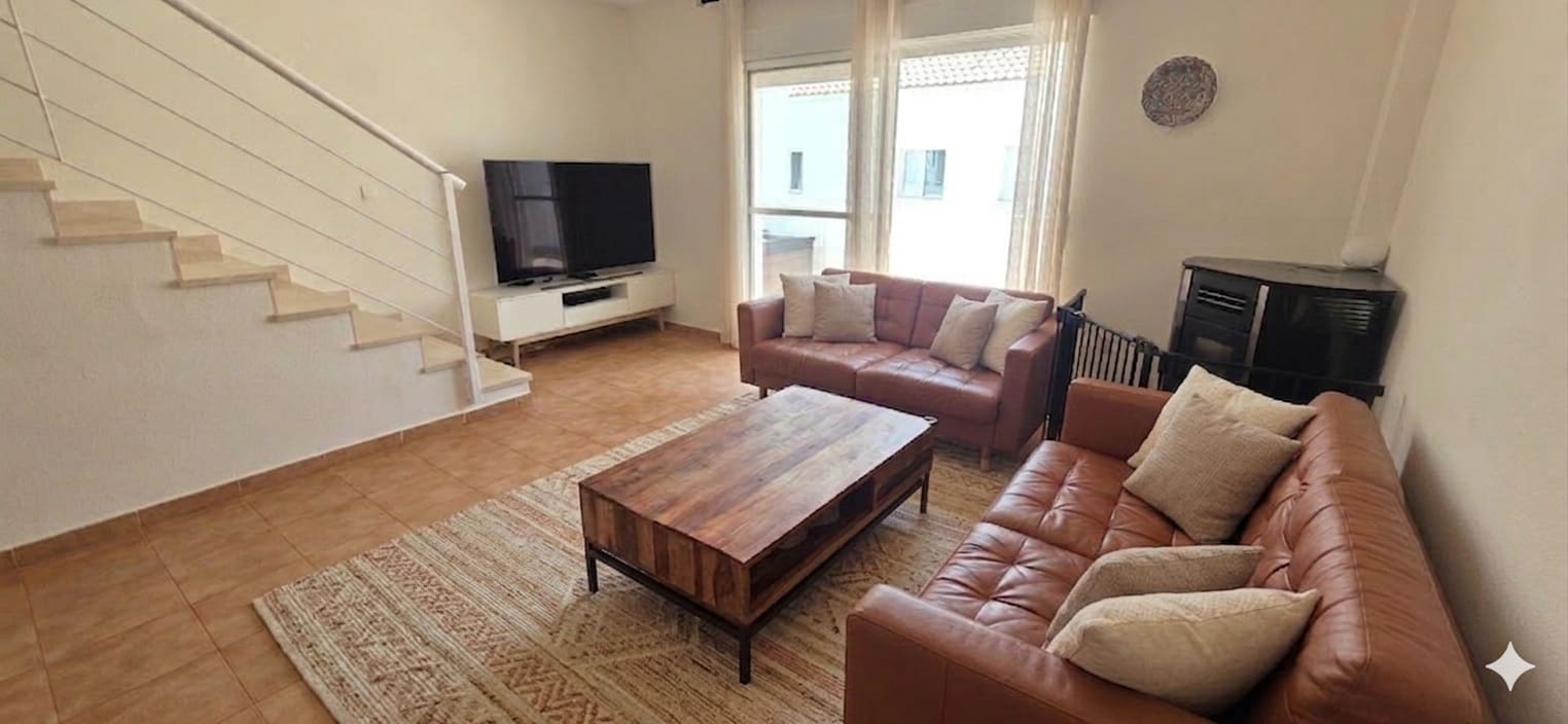 3 soverom Hus til salgs i Relleu med svømmebasseng garasje - € 279 000 (Ref: 9866332)