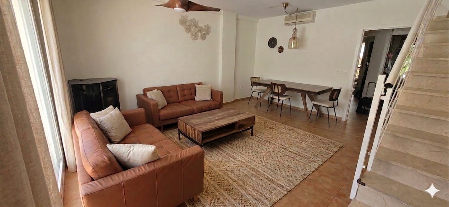 3 soverom Hus til salgs i Relleu med svømmebasseng garasje - € 279 000 (Ref: 9866332)