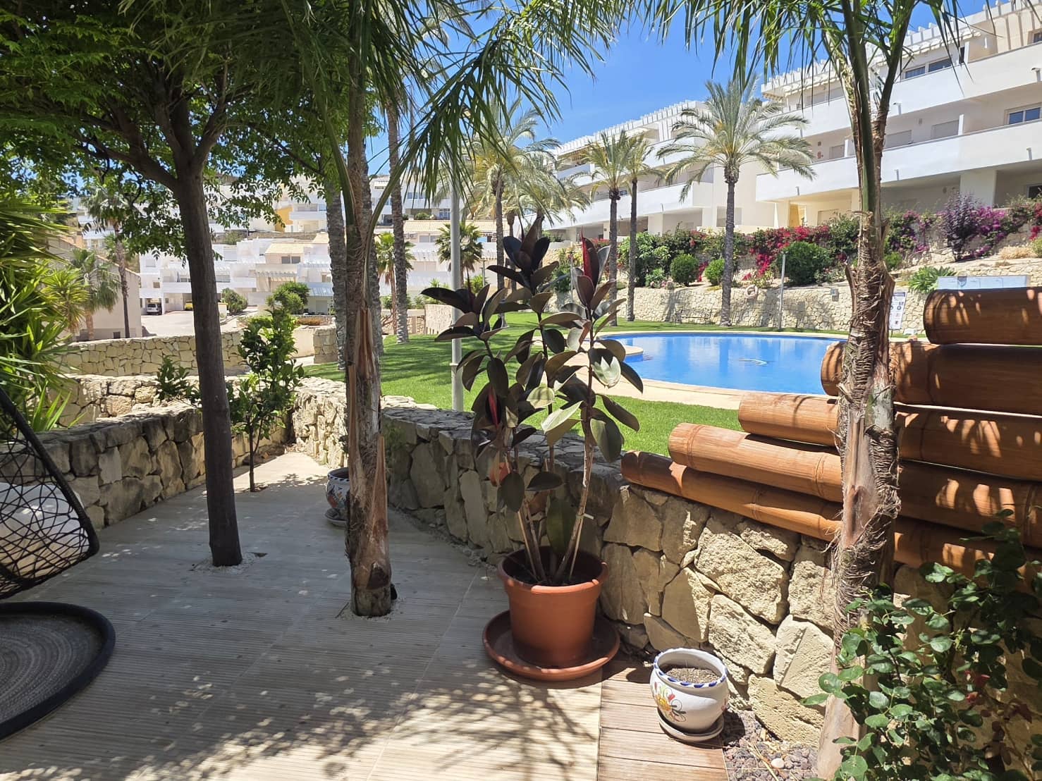 3 bedroom Townhouse for sale in Relleu with pool garage - € 264,000 (Ref: 9866332)