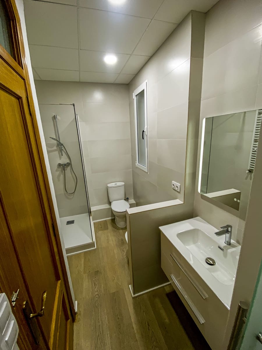2 sovrum Lägenhet att hyra i Valencia stad med garage - 2 450 € (Ref: 9866014)