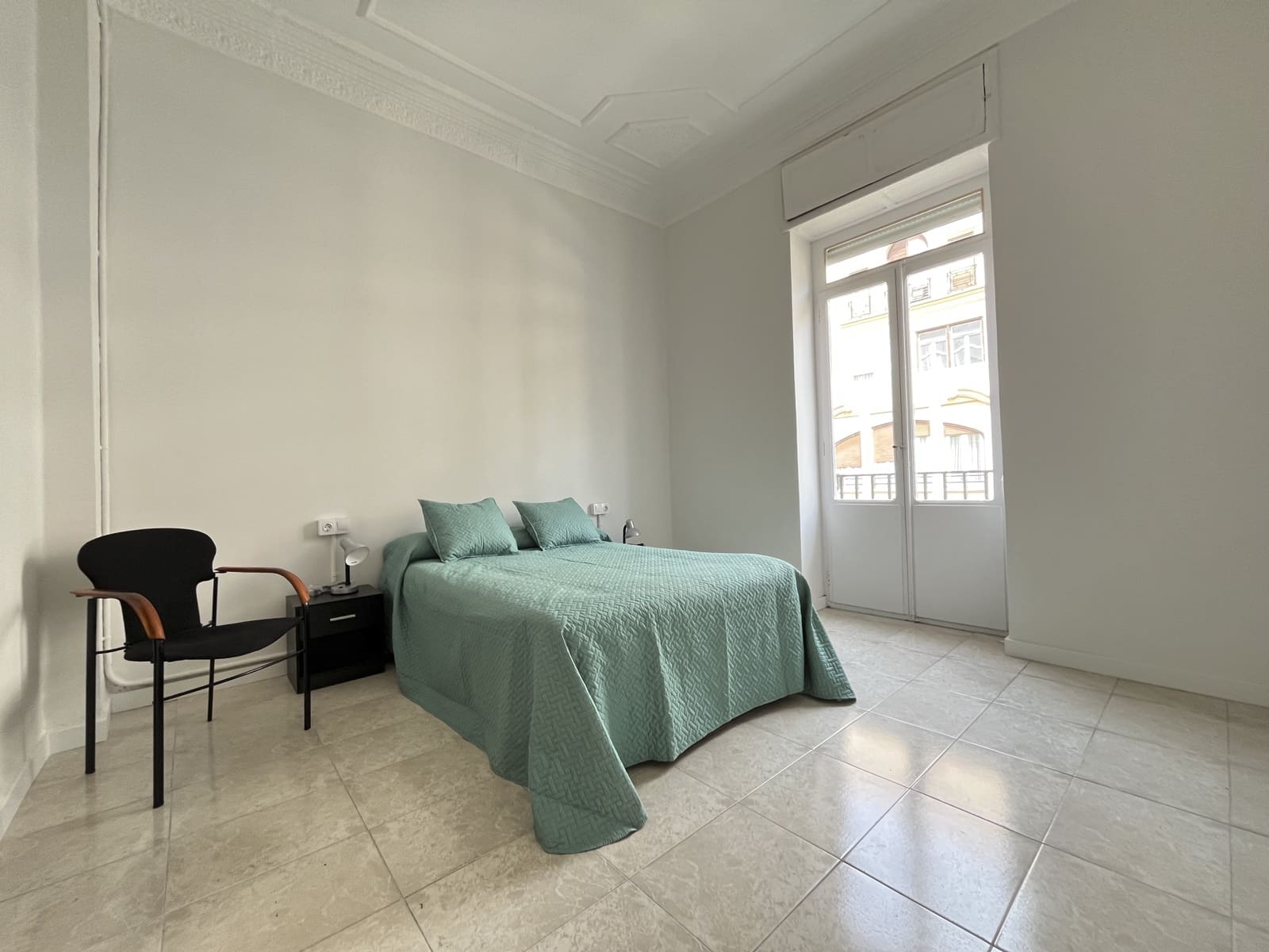 2 sovrum Lägenhet att hyra i Valencia stad med garage - 2 450 € (Ref: 9866014)