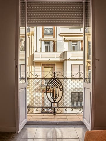 2 sovrum Lägenhet att hyra i La Gran Via, Valencia stad med garage - 2 450 € (Ref: 9866014)