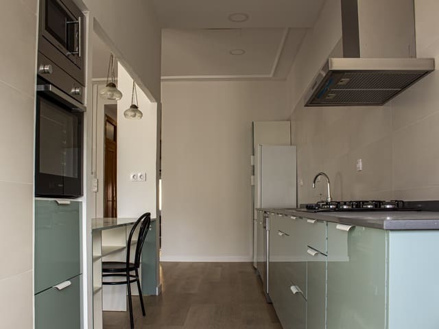 2 sovrum Lägenhet att hyra i La Gran Via, Valencia stad med garage - 2 450 € (Ref: 9866014)