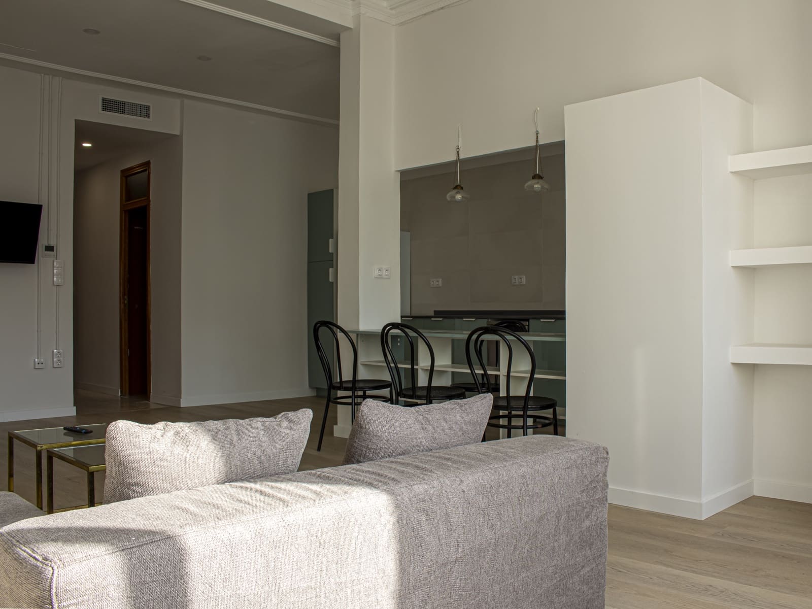 2 sovrum Lägenhet att hyra i Valencia stad med garage - 2 450 € (Ref: 9866014)