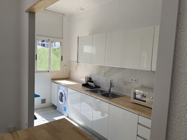 Apartamento de 2 habitaciones en La Gran Via, València ciudad en alquiler con garaje - 1.750 € (Ref: 9900839)