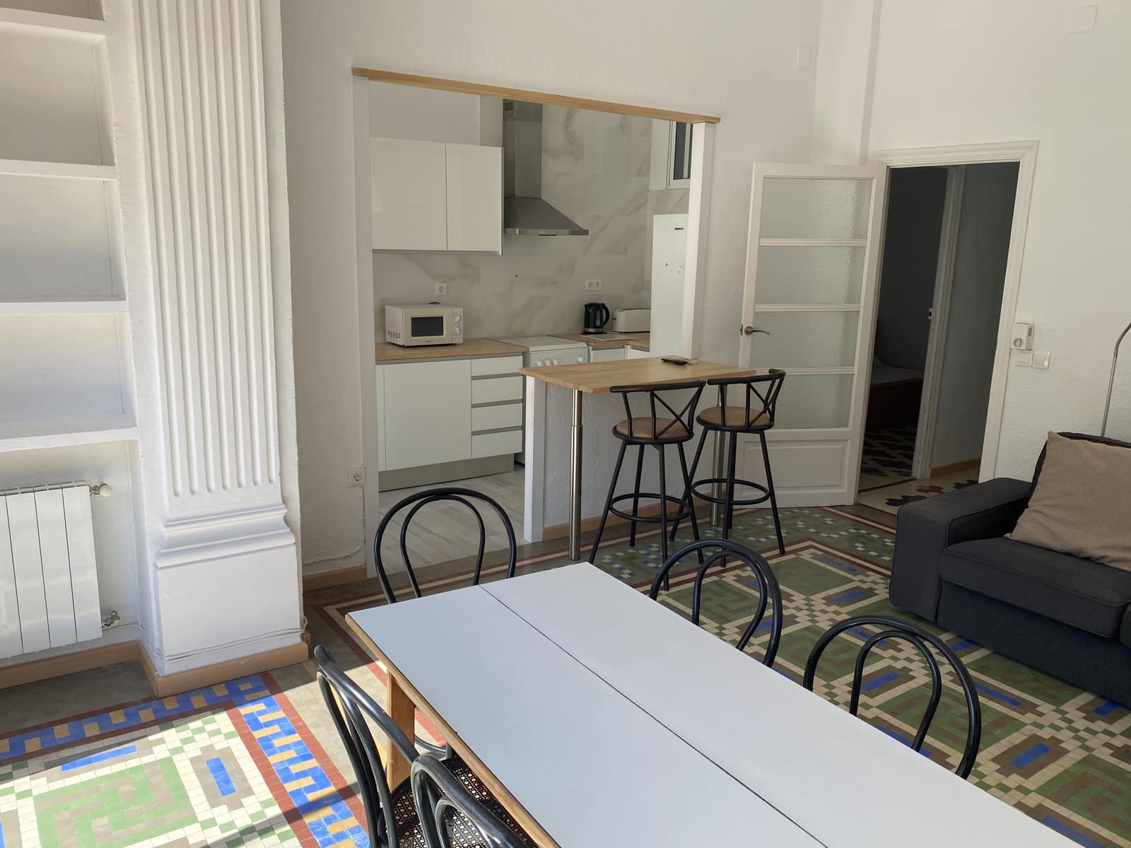 Apartamento de 2 habitaciones en València ciudad en alquiler con garaje - 1.750 € (Ref: 9900839)