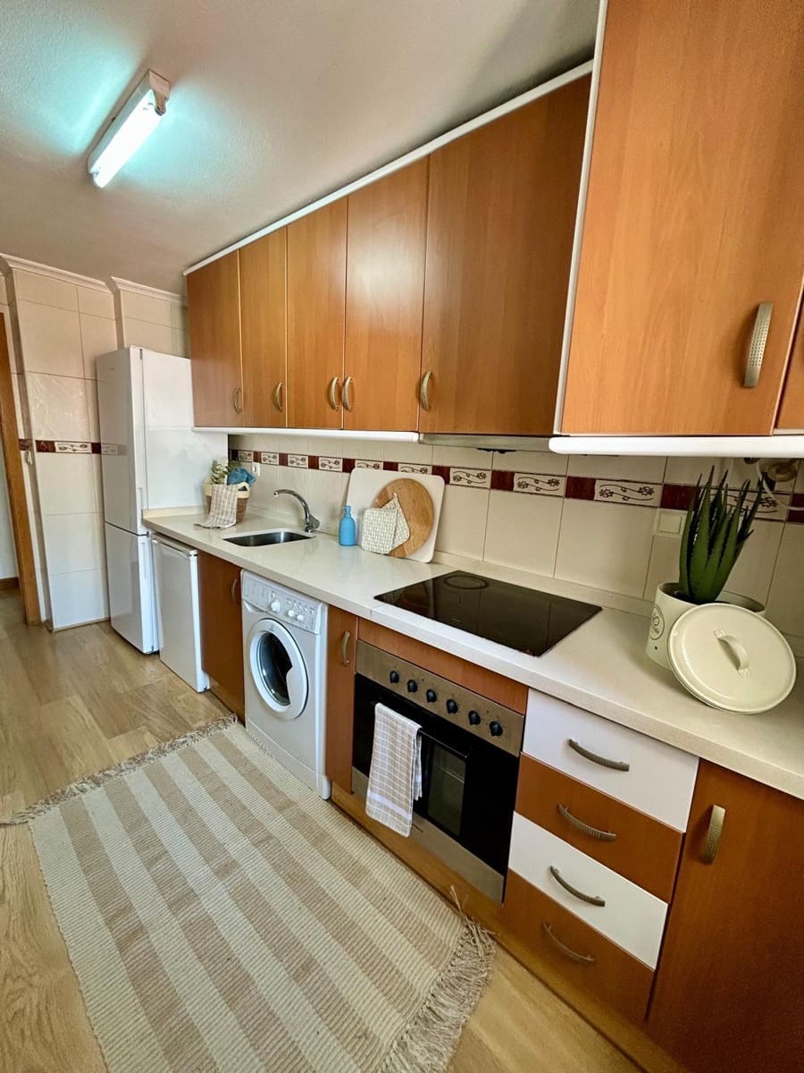 3 sypialnia Mieszkanie na sprzedaż w Torrevieja - 169 900 € (Ref: 10011559)