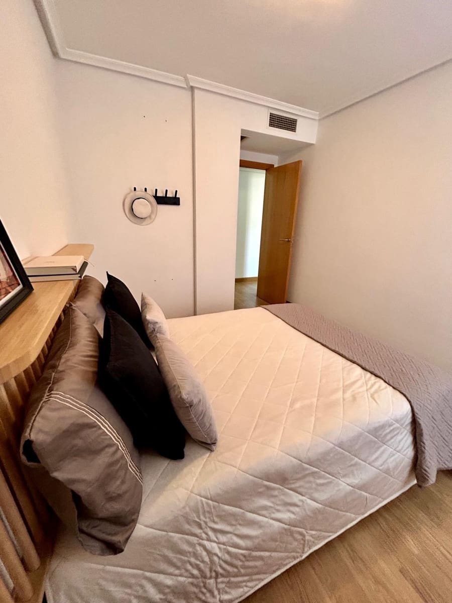 3 sypialnia Mieszkanie na sprzedaż w Torrevieja - 169 900 € (Ref: 10011559)