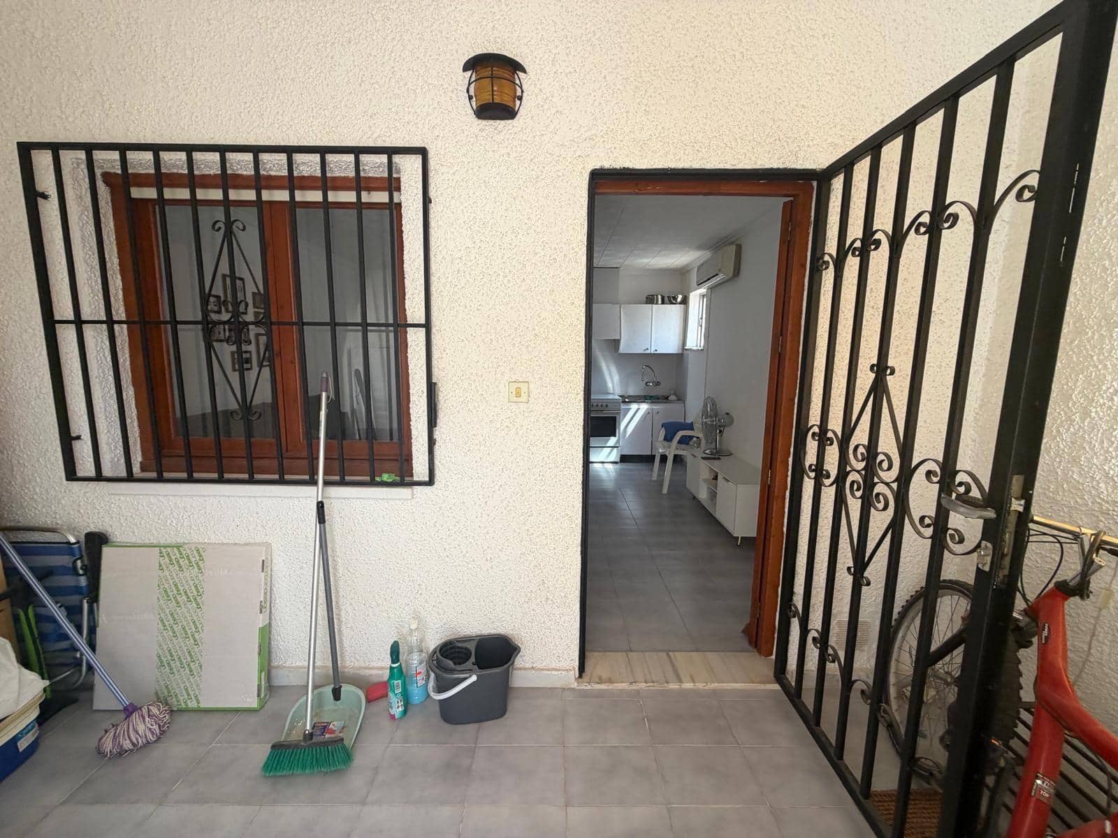 2 makuuhuone Bungalow myytävänä paikassa San Luis - 133 900 € (Ref: 10028919)
