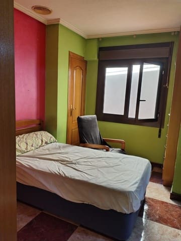 3 sovrum Lägenhet att hyra i Orihuela ciudad, Orihuela - 600 € (Ref: 10030679)