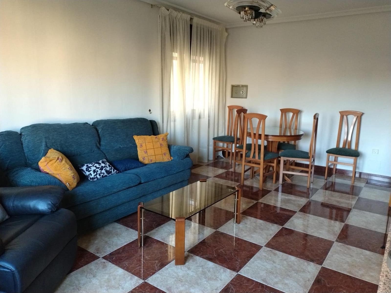 3 quarto Apartamento para arrendar em Orihuela - 600 € (Ref: 10030679)