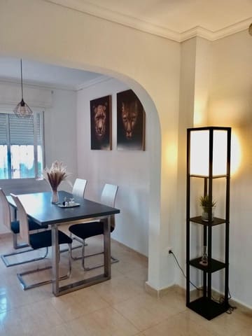 Villa/Maison Mitoyenne de 2 chambres à louer à Monforte del Cid - 900 € (Ref: 10051870)