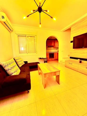Villa/Maison Mitoyenne de 2 chambres à louer à Monforte del Cid - 900 € (Ref: 10051870)