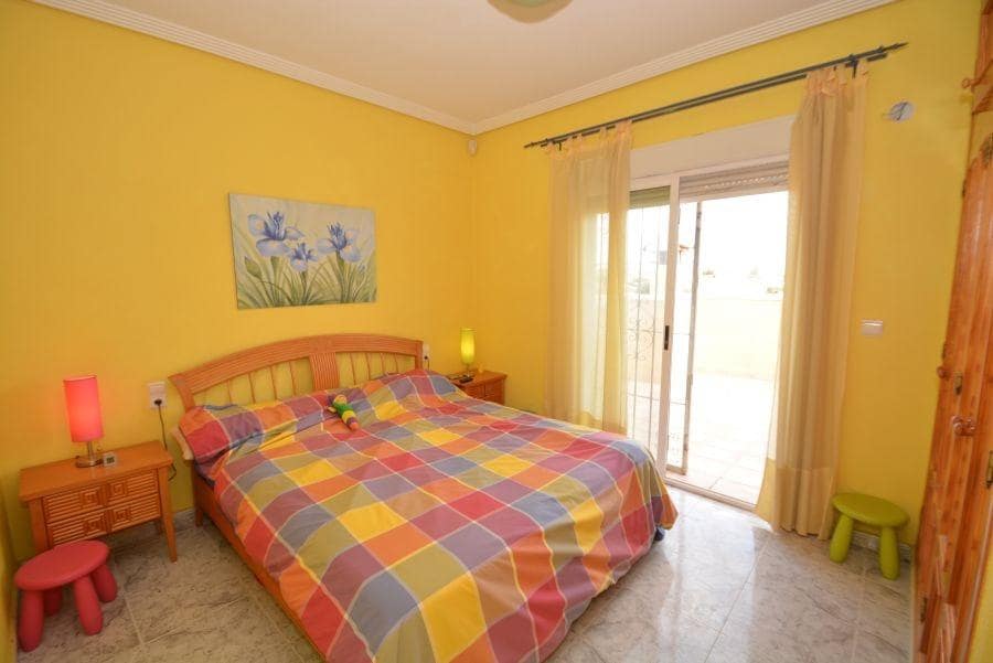 3 chambre Villa/Maison à vendre à El Chaparral - 410 000 € (Ref: 9882220)