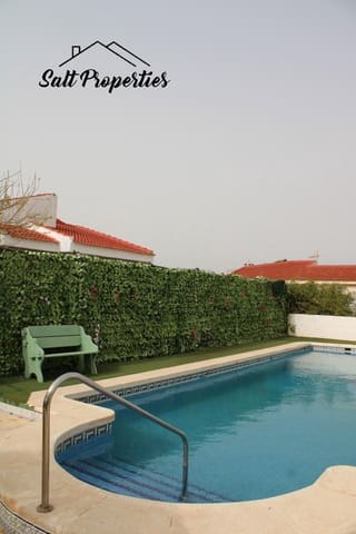 4 chambre Villa/Maison à vendre à El Chaparral, Torrevieja - 530 000 € (Ref: 9882221)