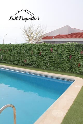 4 chambre Villa/Maison à vendre à El Chaparral, Torrevieja - 530 000 € (Ref: 9882221)